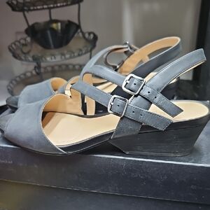 Elegant Gray Women's Sandals